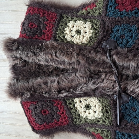 Crochet Pattern Granny Square Reversible Fur Patchwork Long Heavy Cardigan Coat - Picture 2 of 15